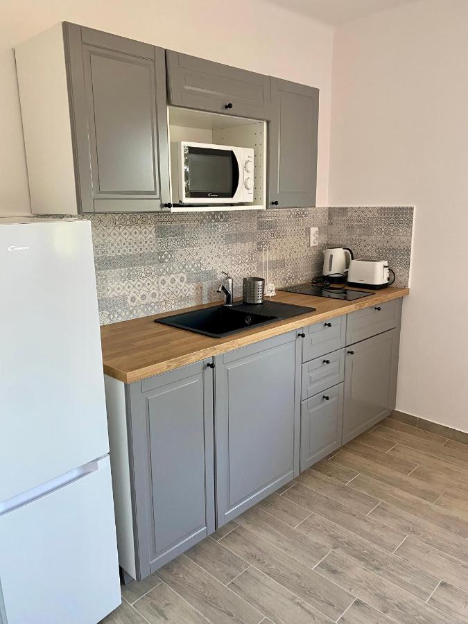 Pacsirta Apartman Grand Eger Eksteriør bilde